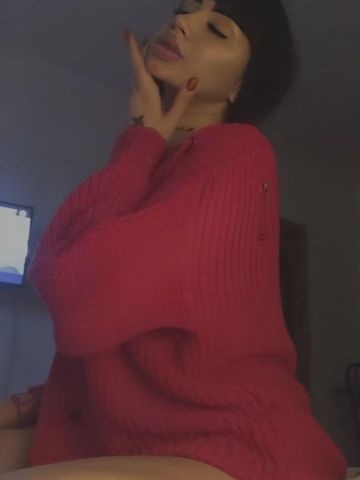 Полина